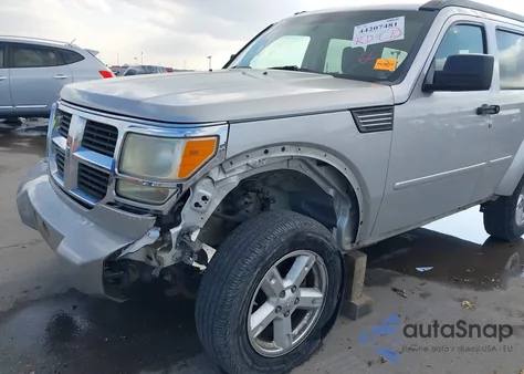 2007 Dodge Nitro Slt/Rt из США, поврежденный, VIN 1D8GT58K37W563934